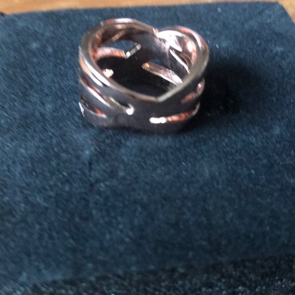 Cate and Chloe rose colored ring - Picture 6 of 6